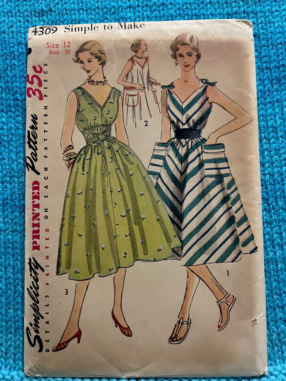 Simplicity 4309 Sewing pattern Tent dress A line pockets 1950s size 12